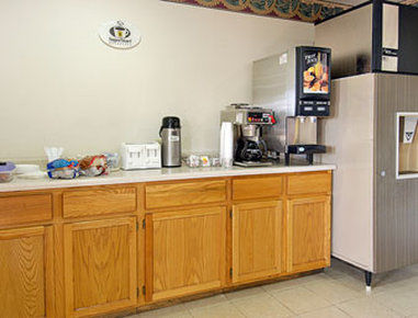 Super 8 By Wyndham Austin Mn Hotell Restaurang bild