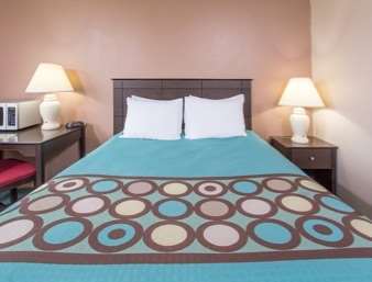 Super 8 By Wyndham Austin Mn Hotell Rum bild